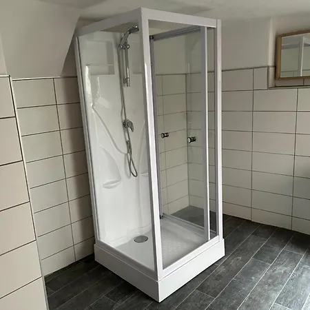 Appartamento In Bahnhofsnaehe Nach Warnemuende Ostsee